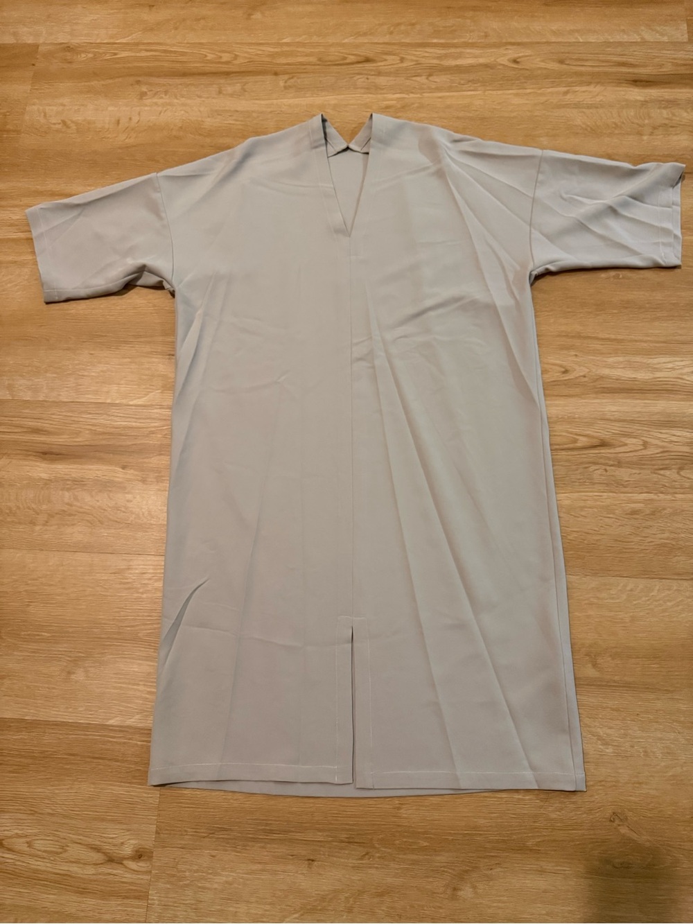 Casual Light Gray Short-Sleeve midi Dress